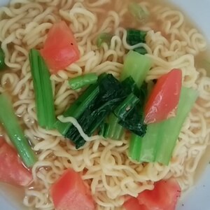 【うま塩】トマトらー麺